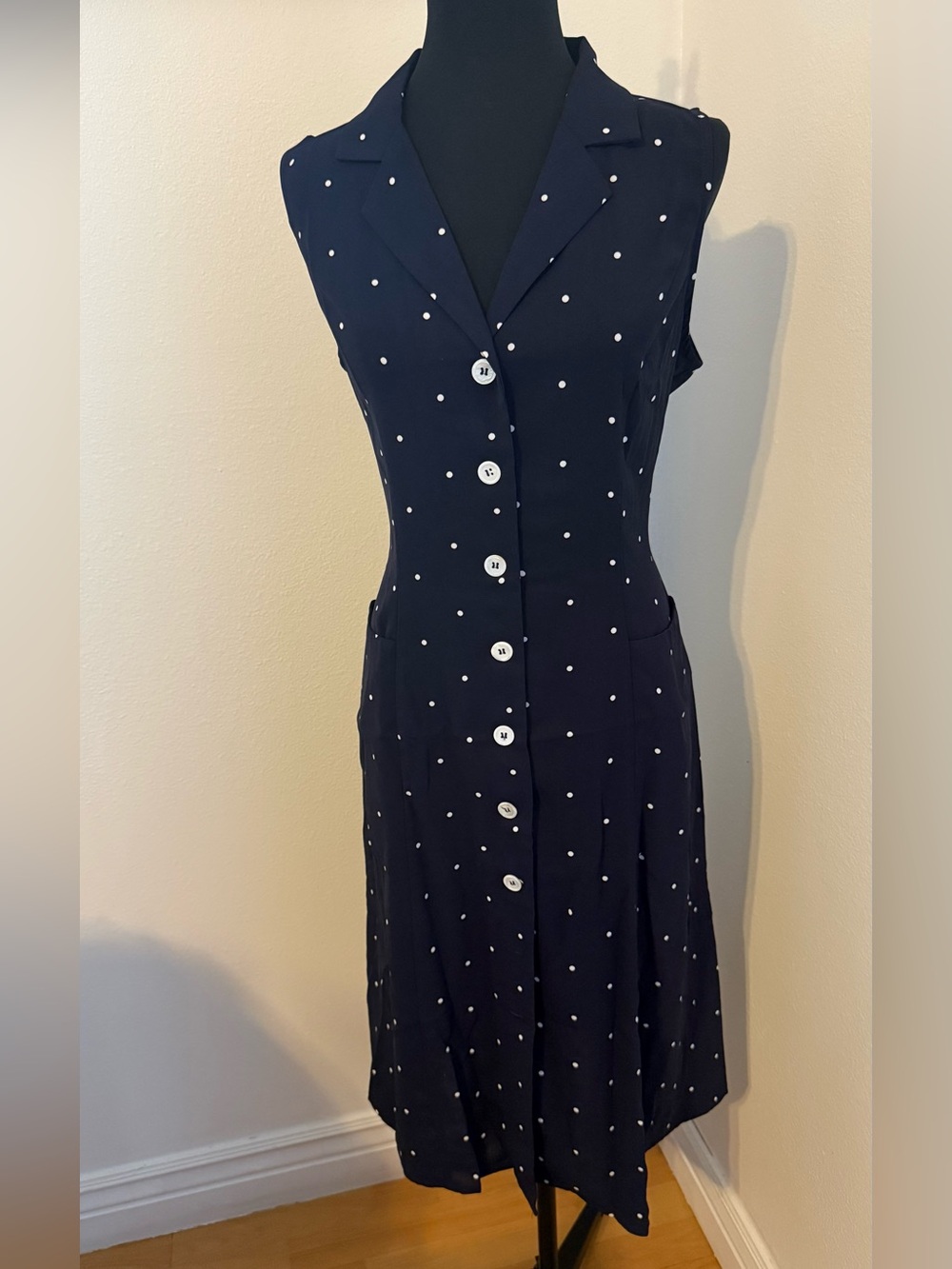 NWT RIHOAS Navy Polka Dot Midi Dress | Button Front Tie Back | Size M